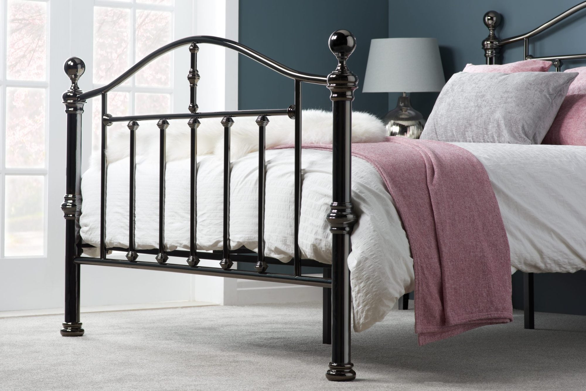 Victoria Double Bed-3