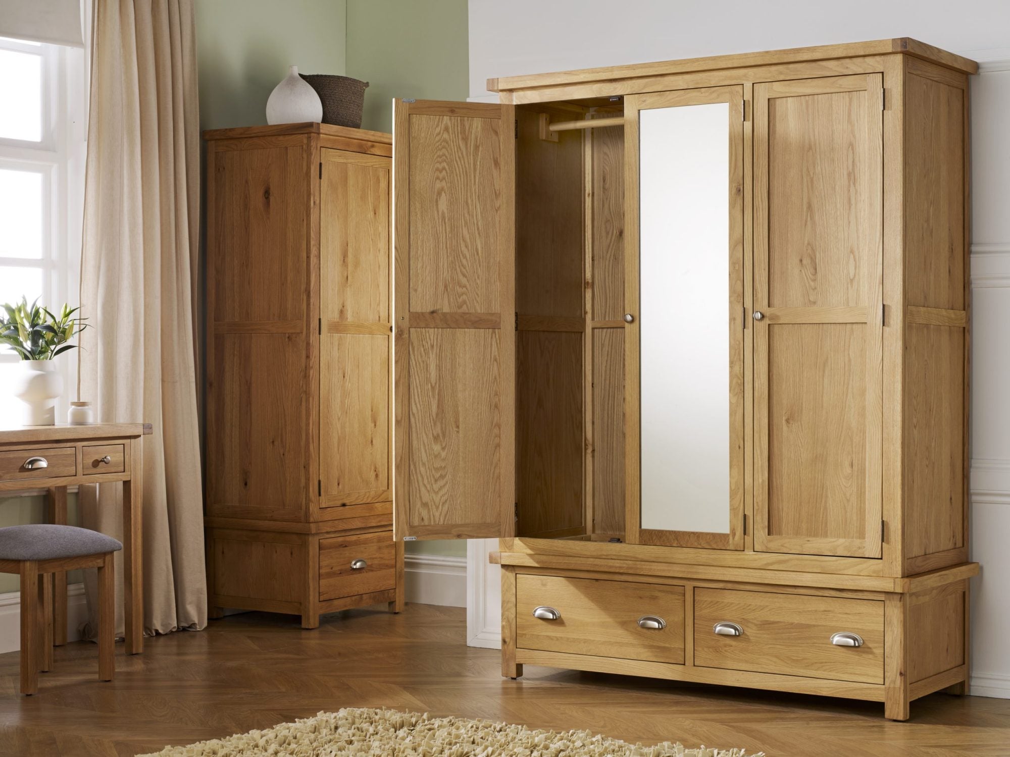 Woburn 3 Door 2 Drawer Wardrobe-2